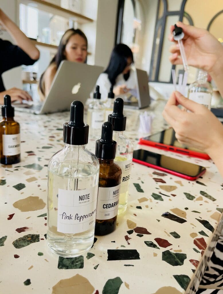 perfume making workshop by Note - The Scent Lab