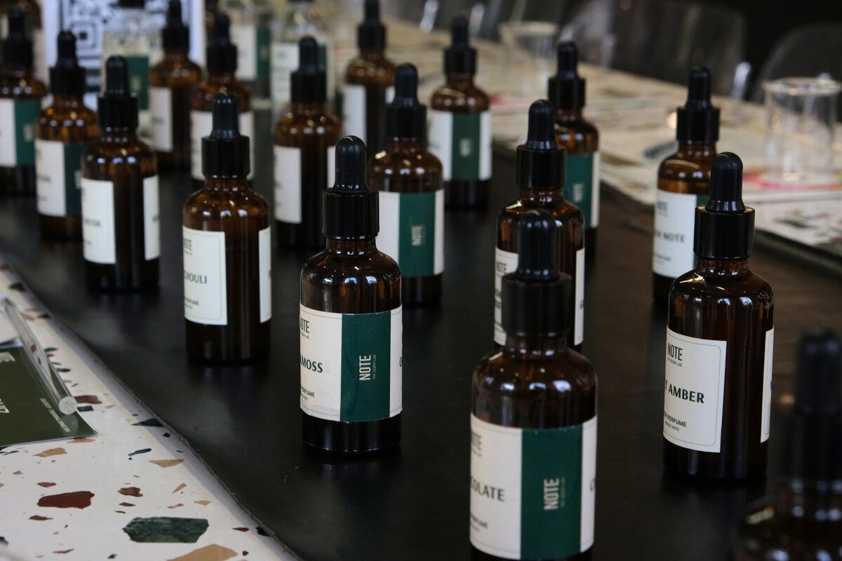 best-cafes-near-thao-dien-workshop-featured - R Workshop & Art Space best cafes near thao dien workshop — R Parfums & NOTE workshop Thao Dien