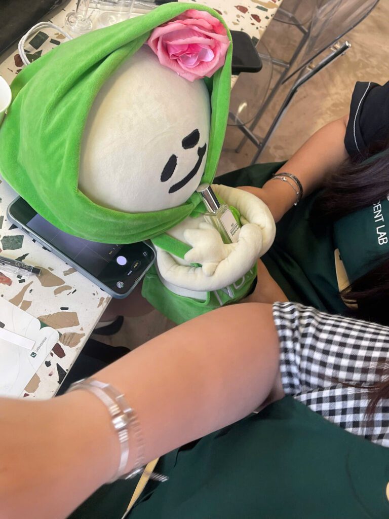 perfume workshop thao dien metro zh — R Parfums Workshop, Thao Dien District 2, HCMC